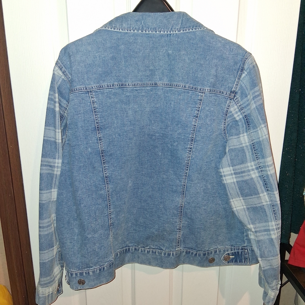 Plaid Blue Denim Jacket for Women - Picture 7 of 7